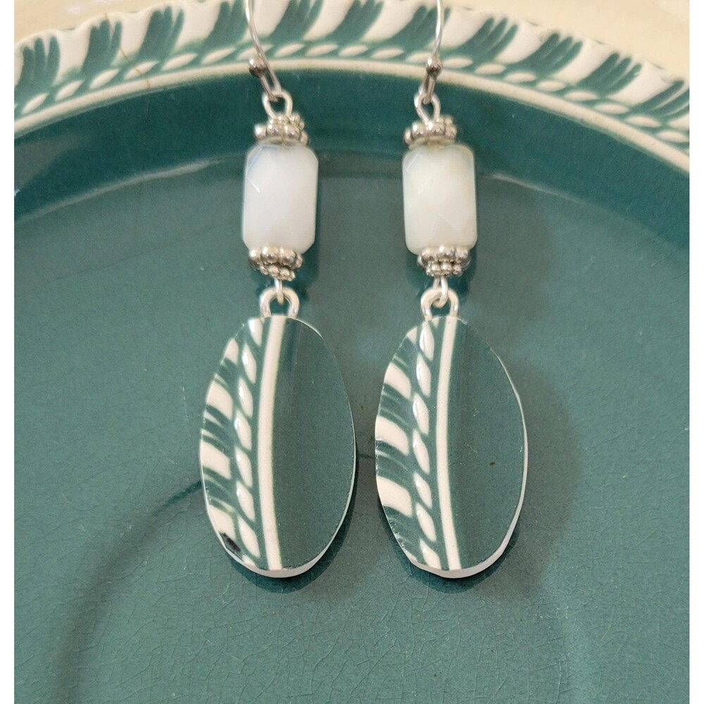 Broken China Harker USA Corinthian Green & White Earrings